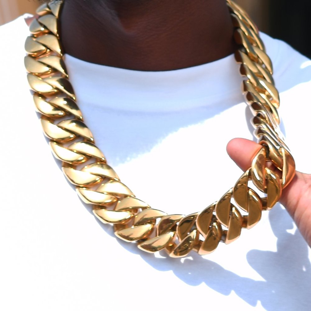 Huge 28",   31mm wide gold cuban link chain